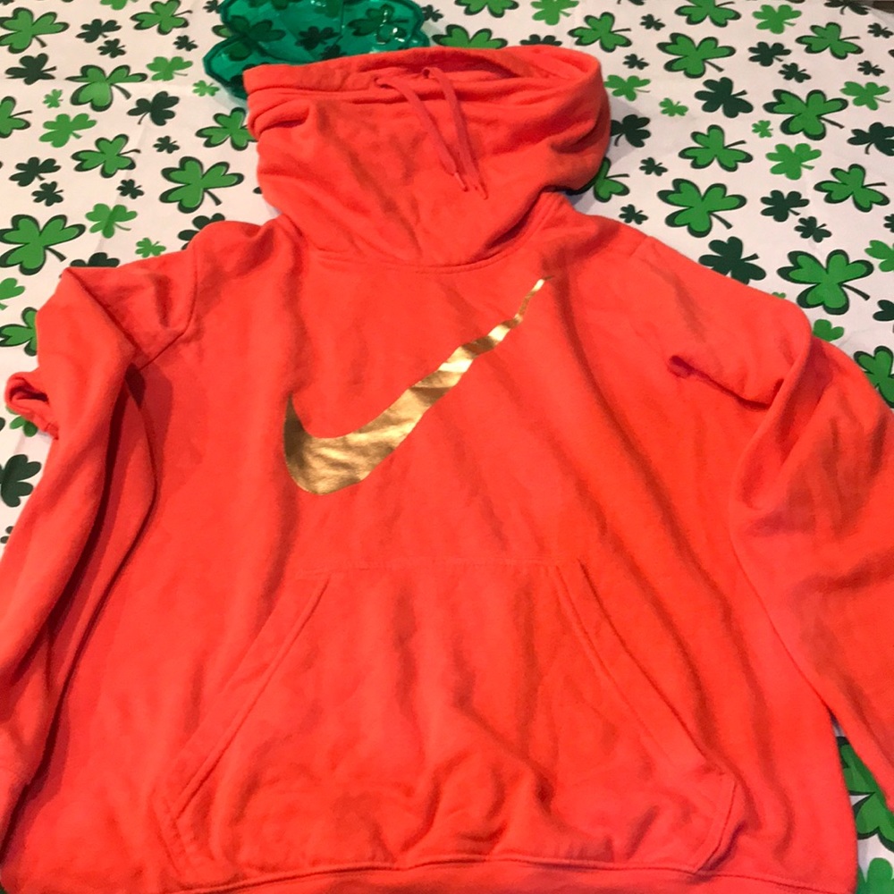 Nike funnel neck hoodie.size large